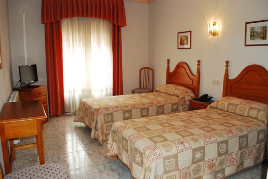 Hostal Universal Benavente Cameră foto